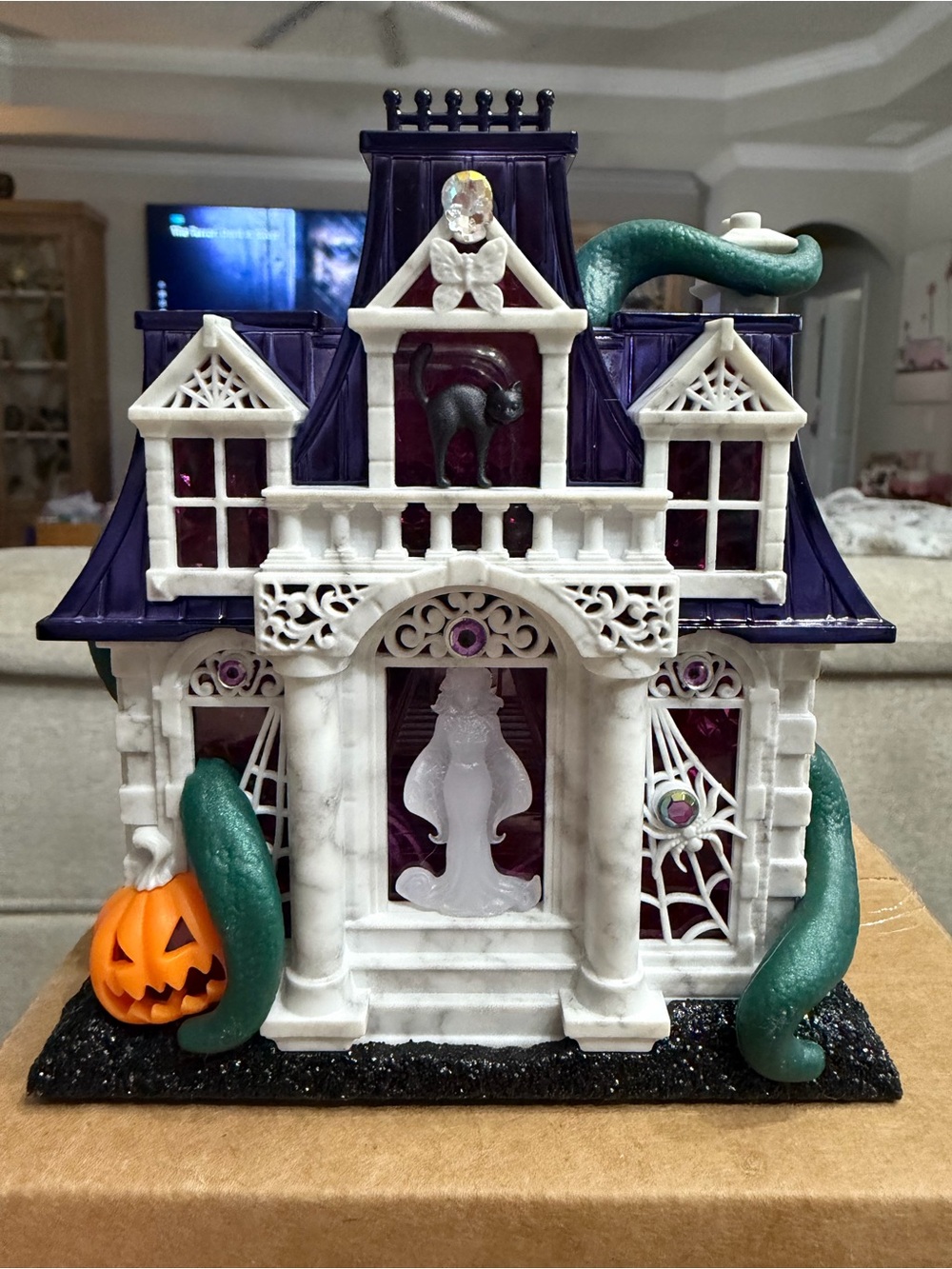 Bath & Body Works Chateau Wallflowers TRI-Projector - Haunted House NEW! - Picture 5 of 13